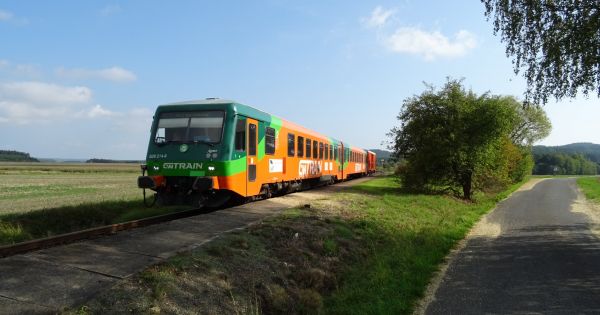 fahrrad mit im zug von eger nach